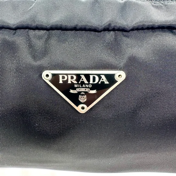 Authentic Prada Nylon Tessuto Clutch Bag /  Cosmetic Pouch Large EUC - Picture 3 of 11